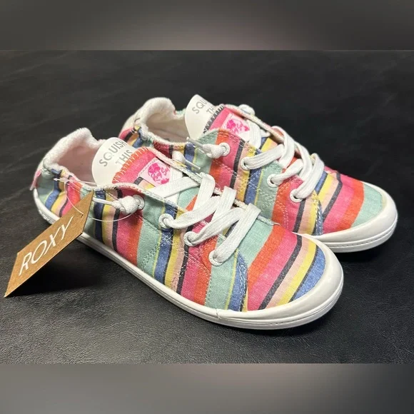 Women’s Bayshore 3 Roxy NWT Size 8 Slip Ons Comfortable - Picture 6 of 6